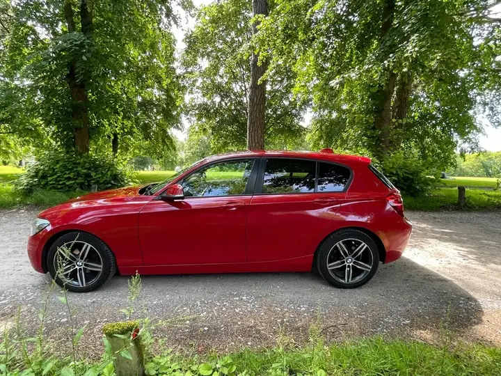 BMW 1 Series 2012 photo 3