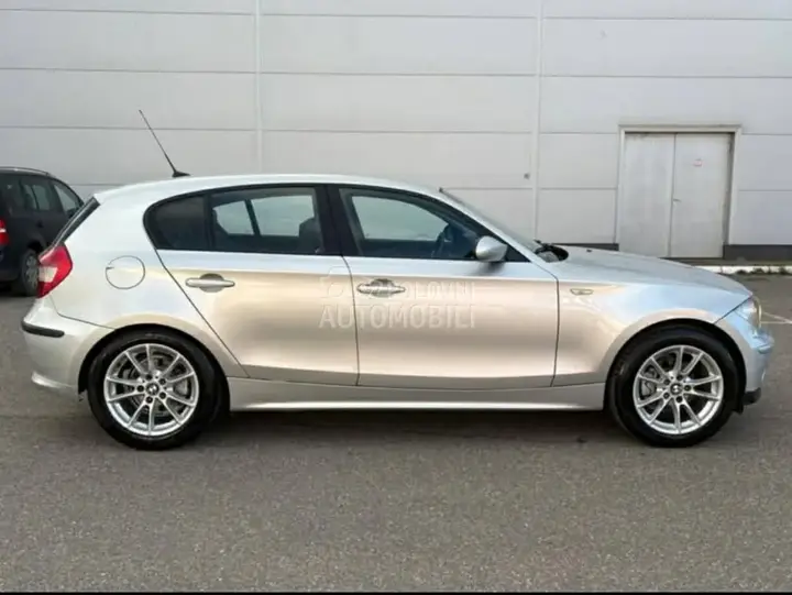 BMW 118 2005 photo 4