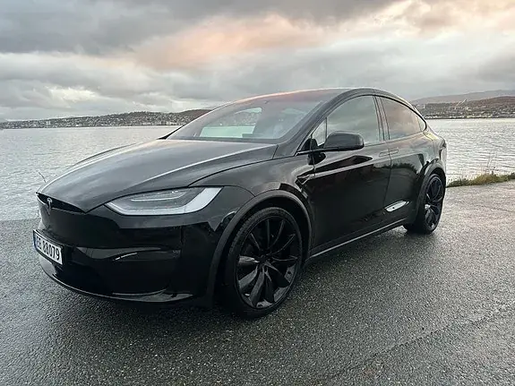 Tesla Model X 2023 photo 2