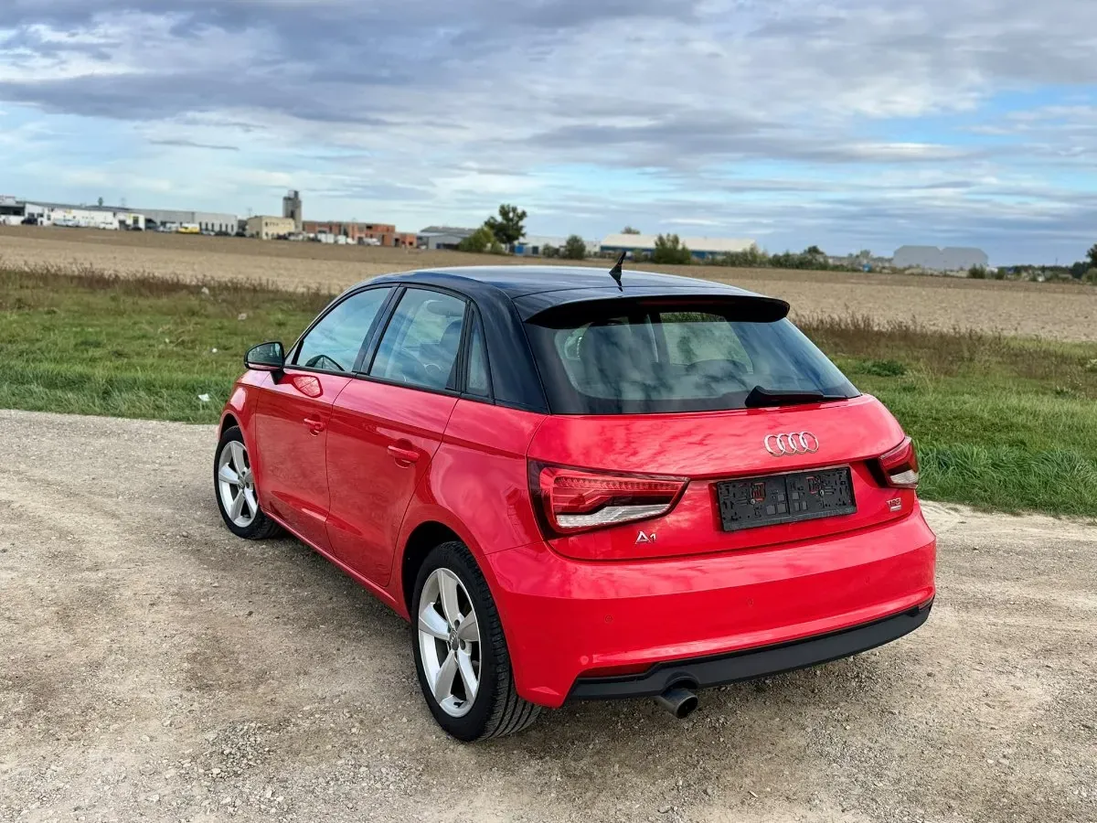 Audi A1 2016 photo 3