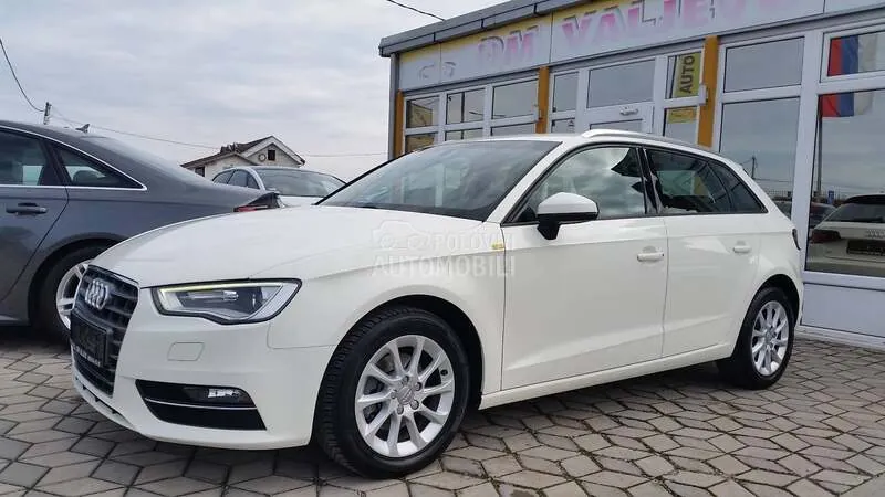 Audi A3 2014 photo 2