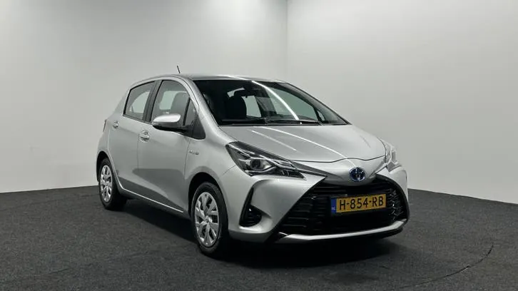 Toyota Yaris 2020 photo 3