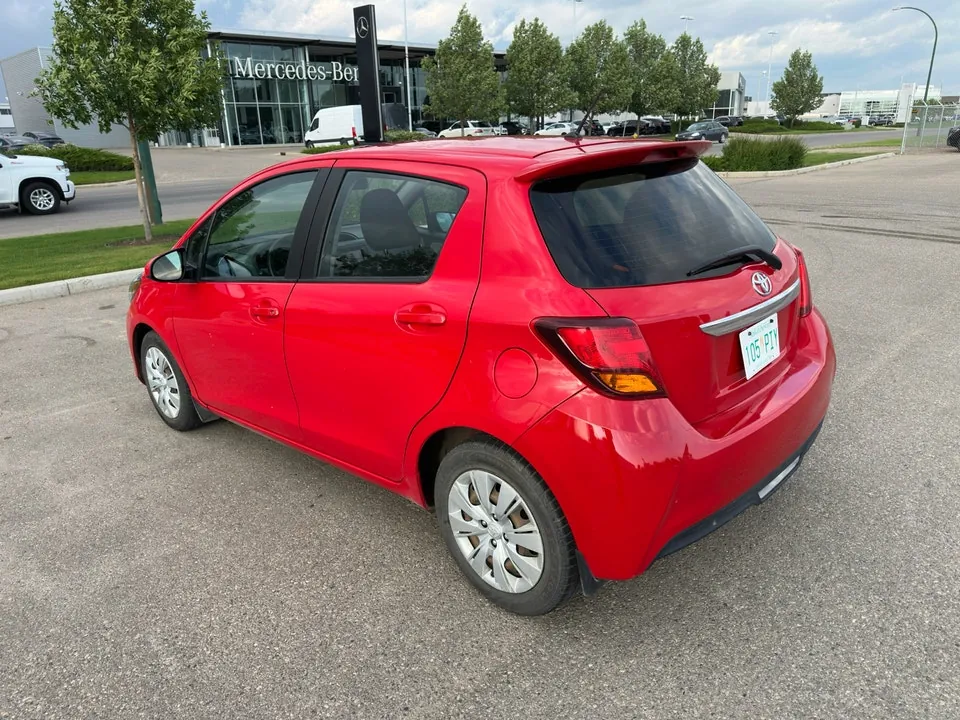 Toyota Yaris 2016 photo 5
