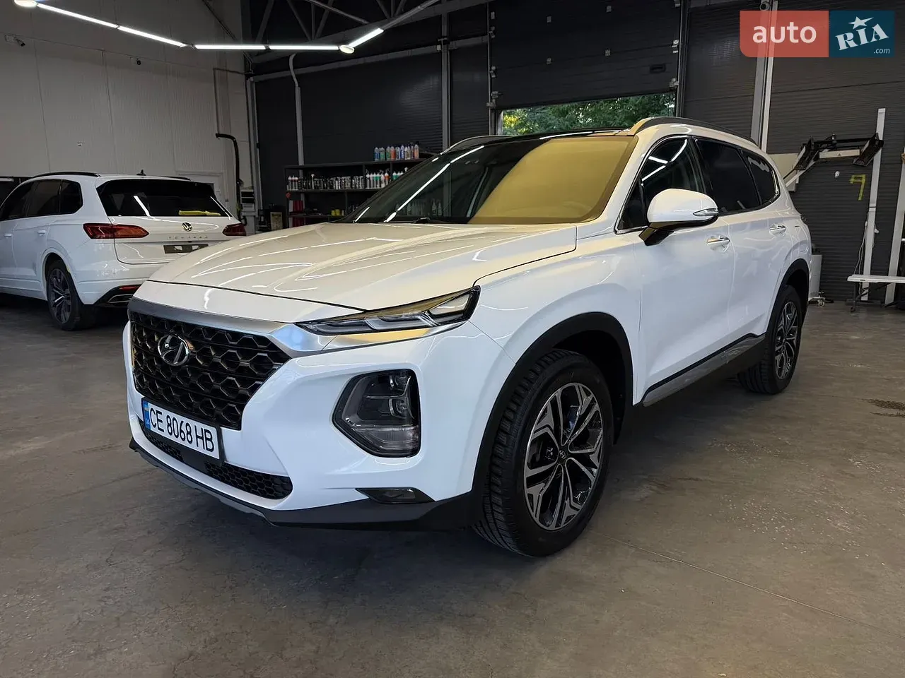 Hyundai Santa Fe 2018 photo 3