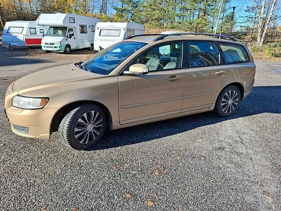 Volvo V50