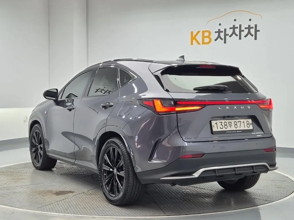 Lexus Nx 2022 photo 2