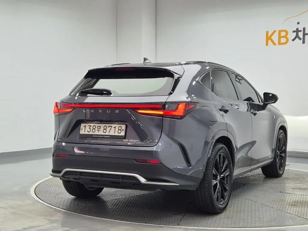 Lexus Nx 2022 photo 3