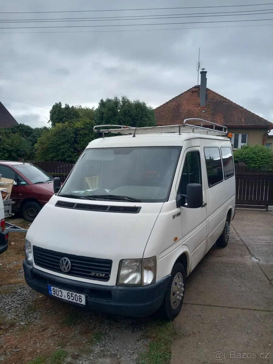 Volkswagen T4 photo 3