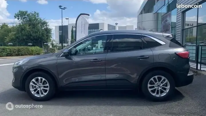 Ford Kuga 2024 photo 3
