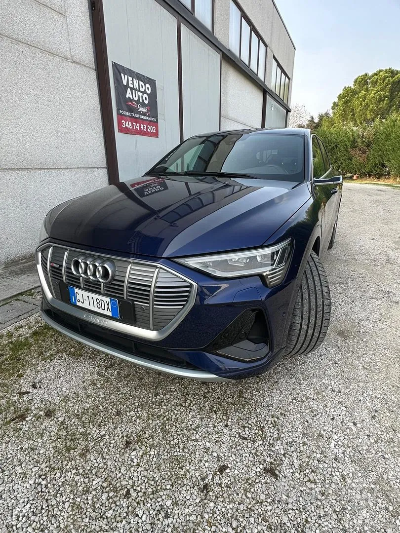 Audi Q8 E-Tron 2022 photo 5