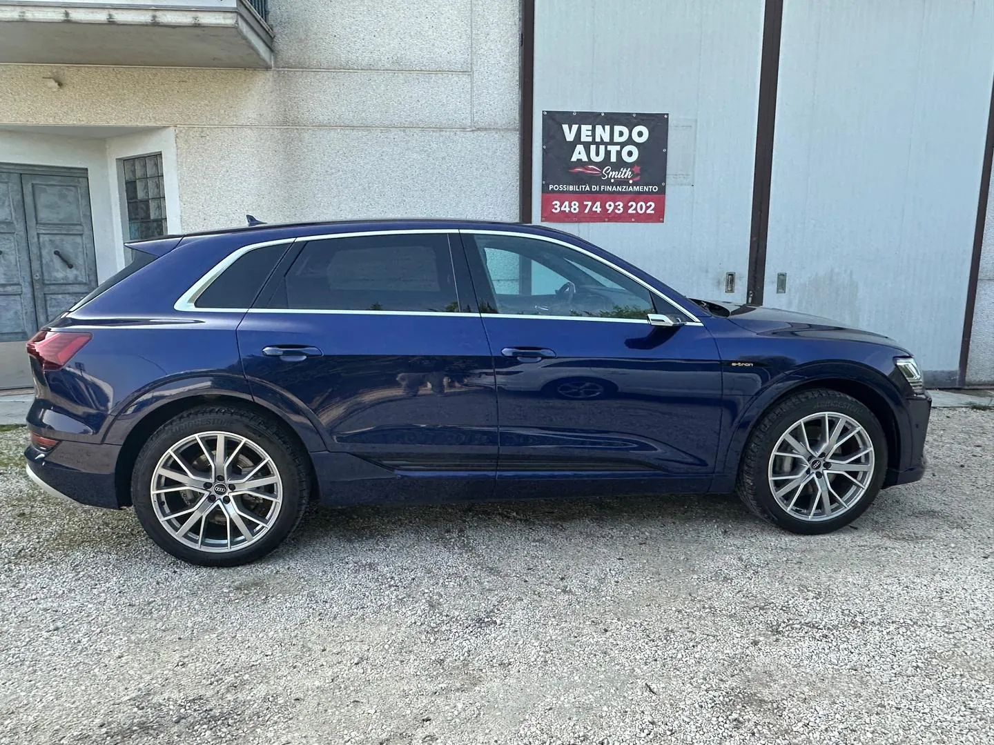Audi Q8 E-Tron 2022 photo 3
