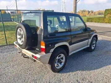 Suzuki Vitara 2003 photo 3