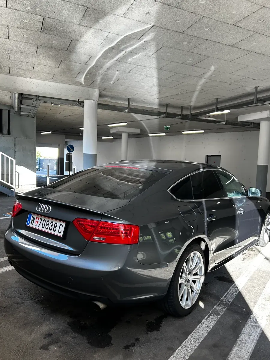 Audi A5 2012 photo 3