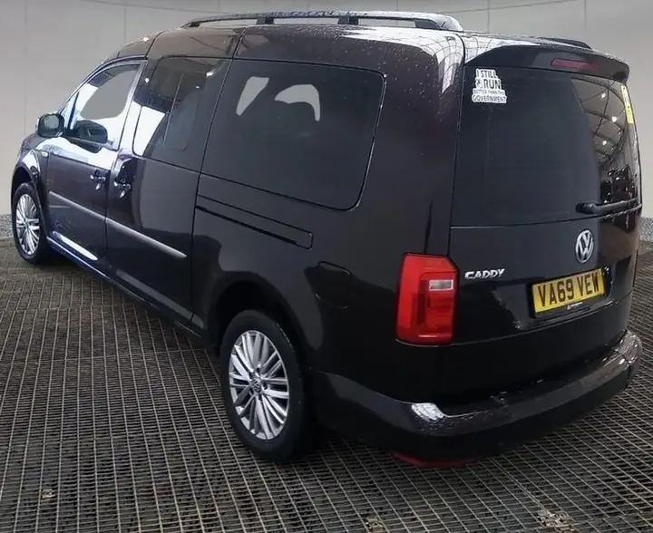 Volkswagen Caddy Maxi Life 2020 photo 2
