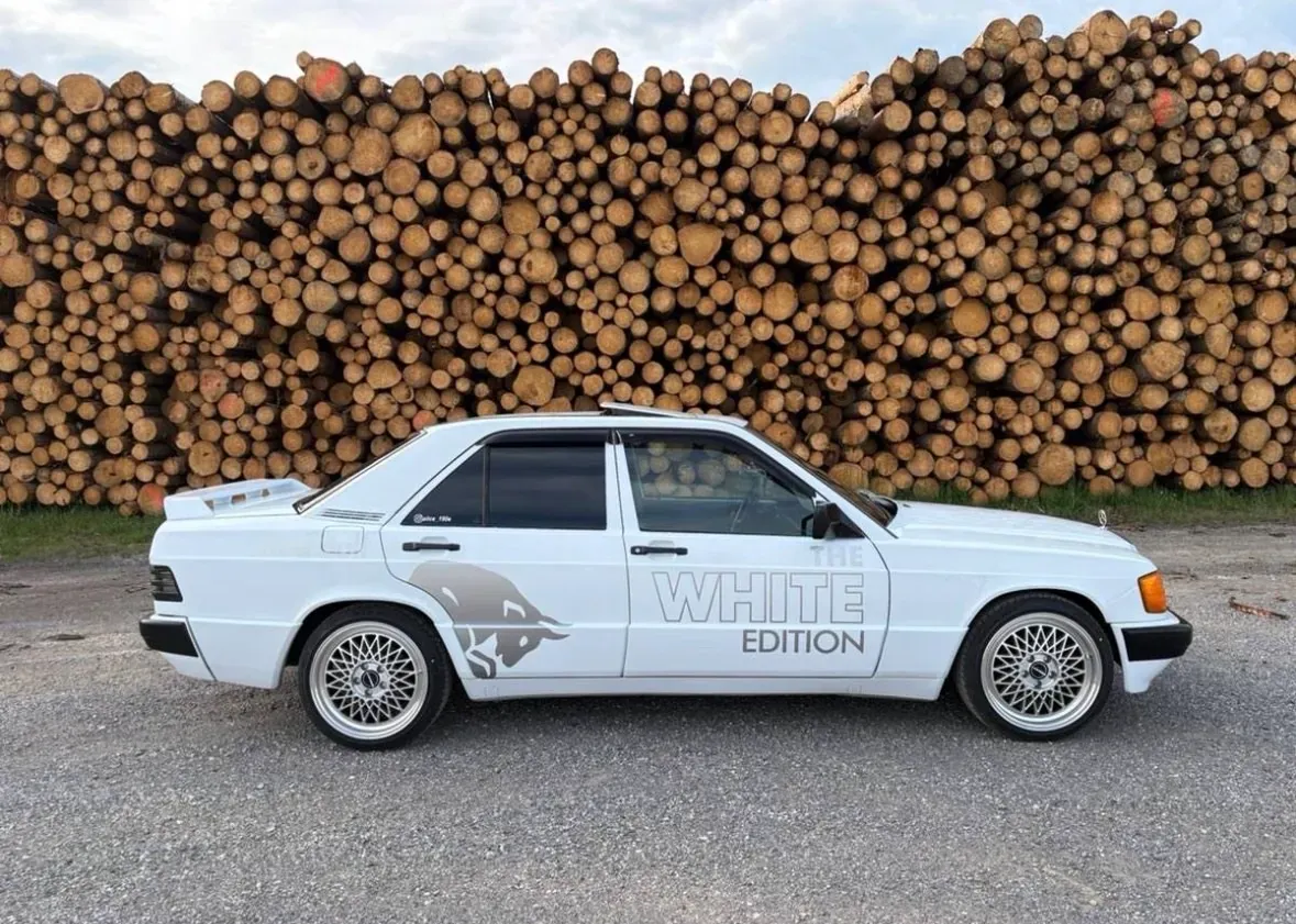 Mercedes-Benz 190