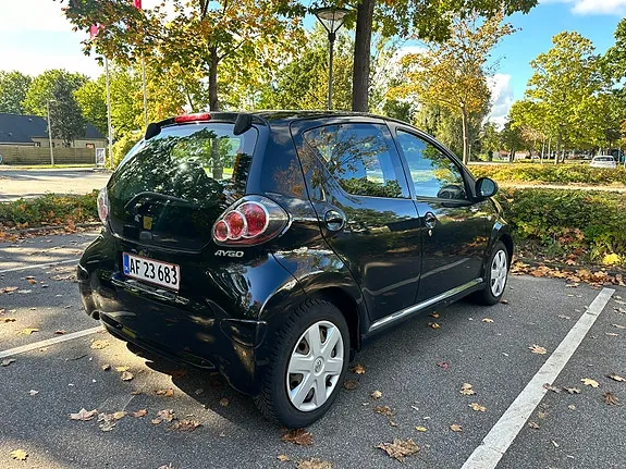 Toyota Aygo 2009 photo 3