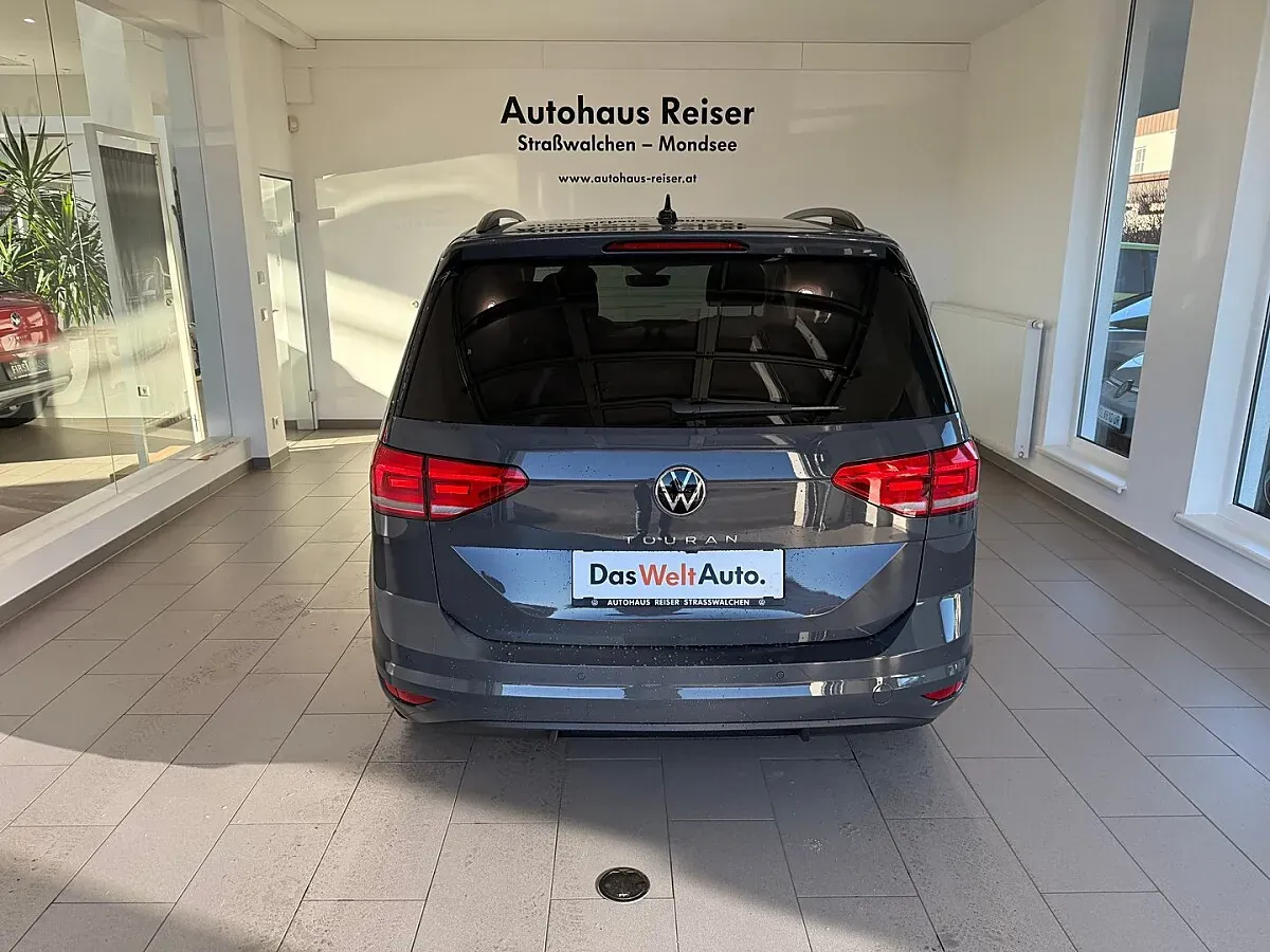 Volkswagen Touran 2025 photo 3