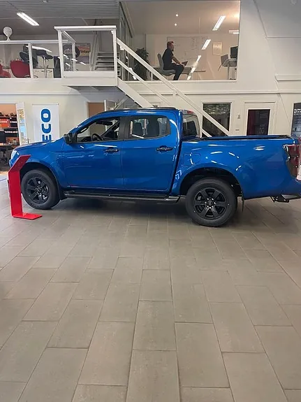 Isuzu D-Max 2025 photo 3