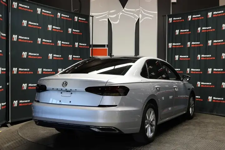 Volkswagen Passat 2021 photo 5