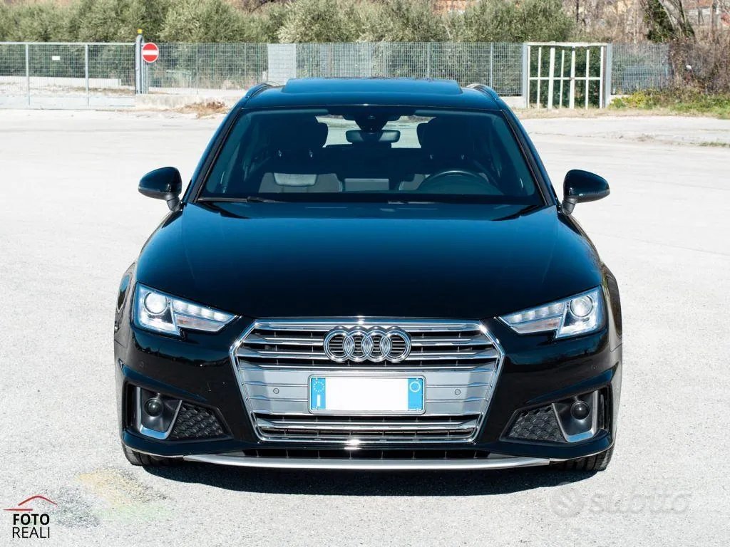 Audi A4 2018 photo 2