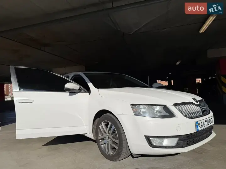 Skoda Octavia 2014 photo 4