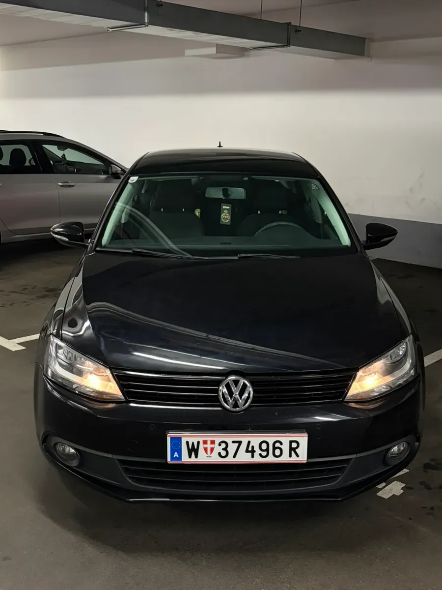 Volkswagen Jetta 2013 photo 3