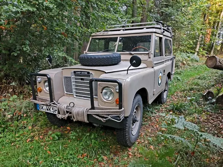 Land Rover Santana