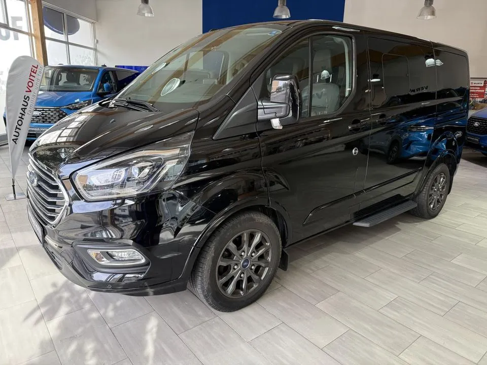 Ford Tourneo Custom