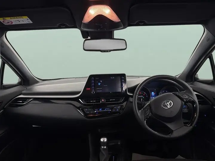 Toyota C-Hr 2023 photo 4