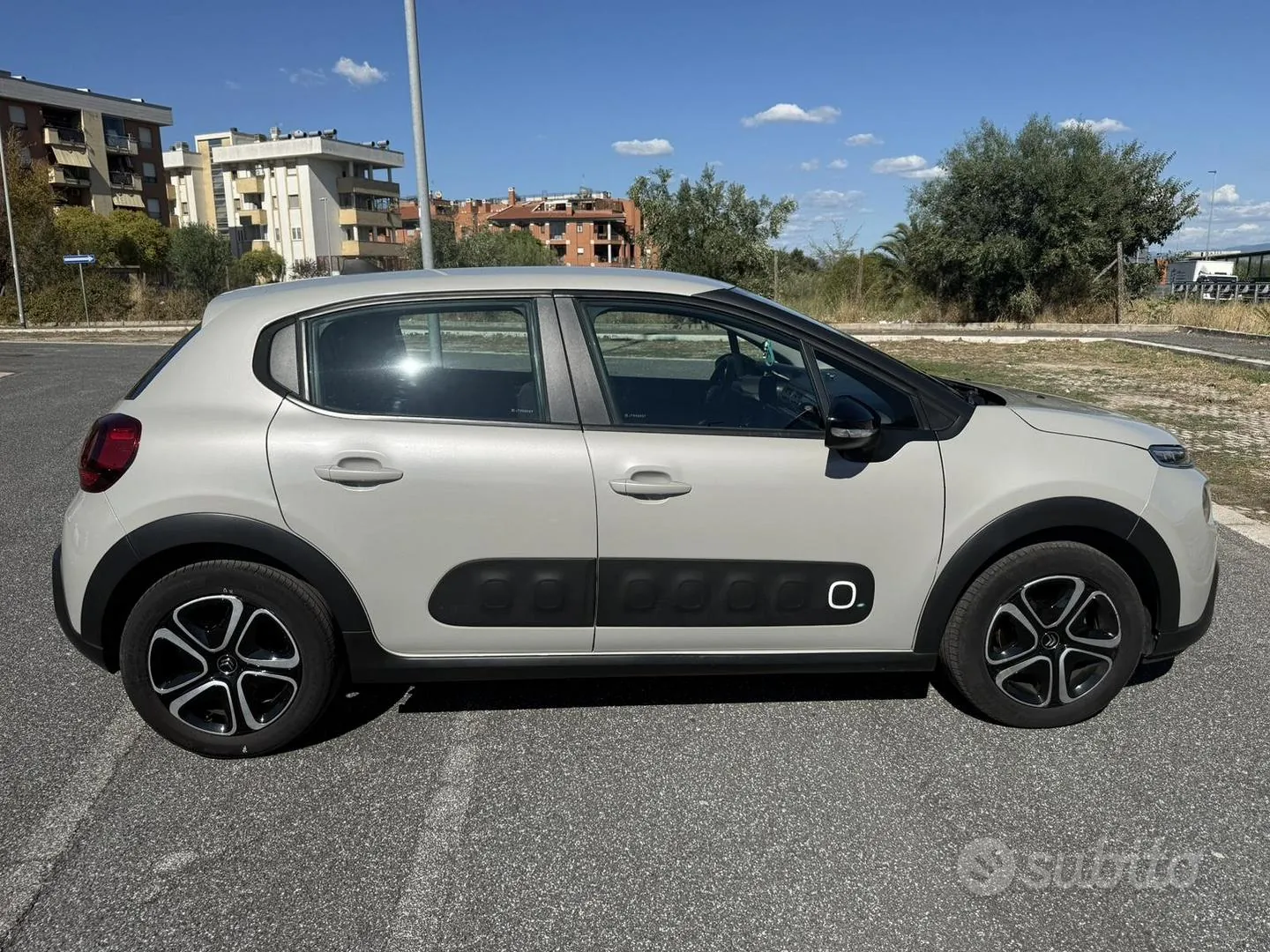 Citroen C3 2018 photo 3