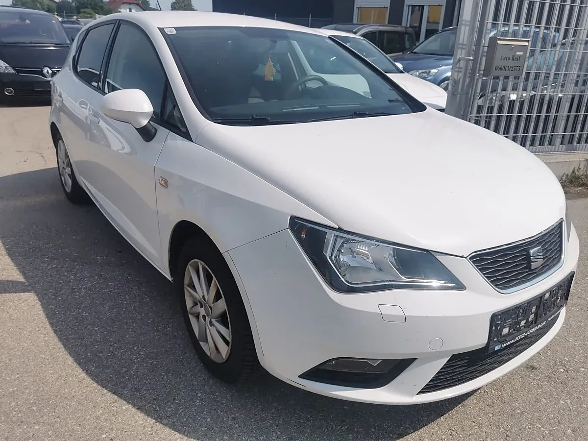 Seat Ibiza 2013 photo 2