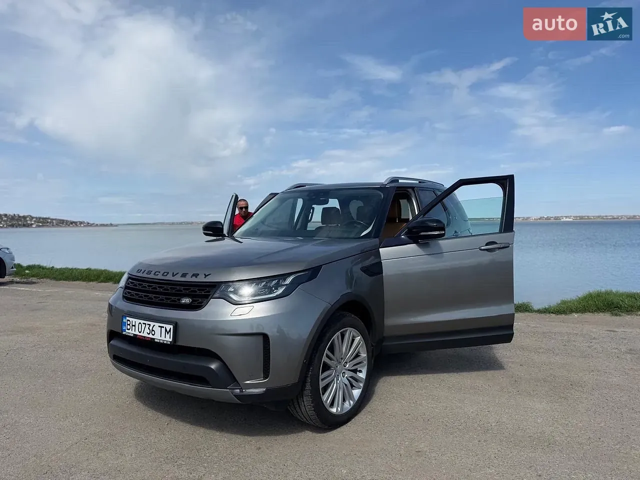Land Rover Discovery 2017 photo 5