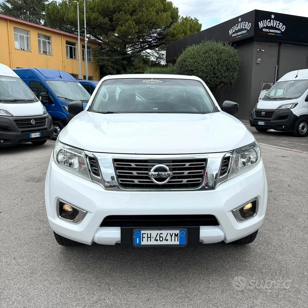 Nissan Navara 2017 photo 5