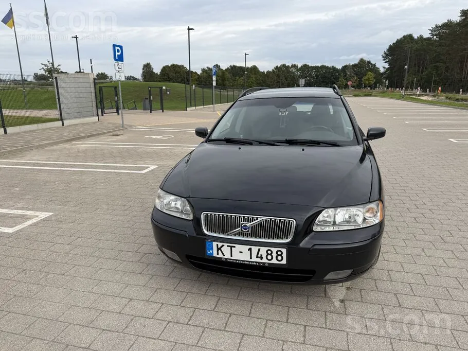 Volvo V70 2006 photo 4