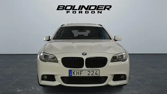 BMW 520D 2013 photo 2