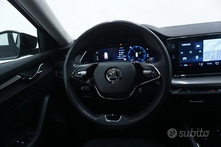 Skoda Octavia 2023 photo 4