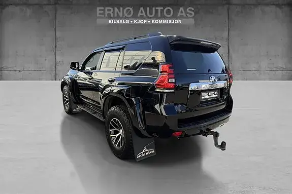 Toyota Land Cruiser 2023 photo 5