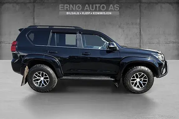 Toyota Land Cruiser 2023 photo 2
