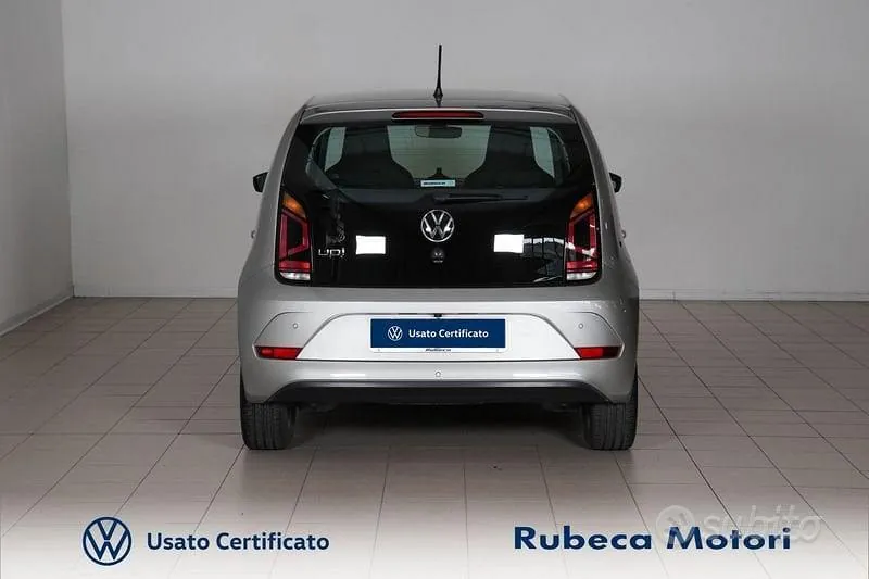 Volkswagen Up 2023 photo 5