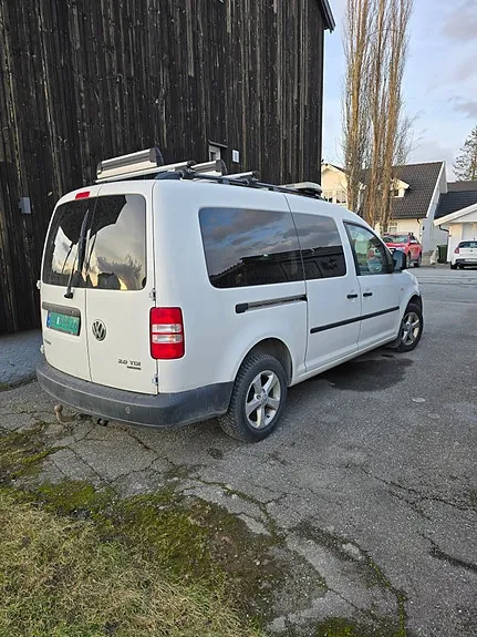 Volkswagen Caddy Maxi 2011 photo 4