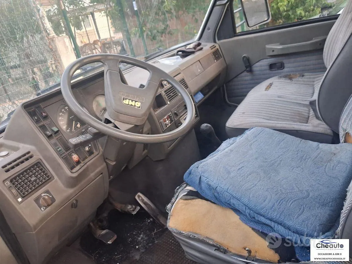 Iveco Daily 1992 photo 5
