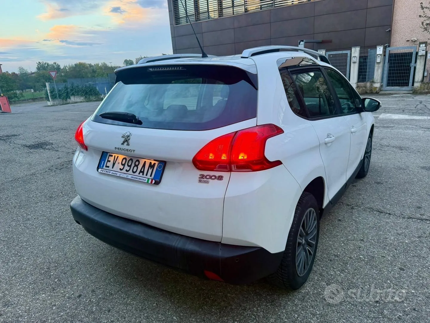 Peugeot 2008 2014 photo 5