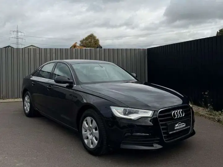 Audi A6 2012 photo 2