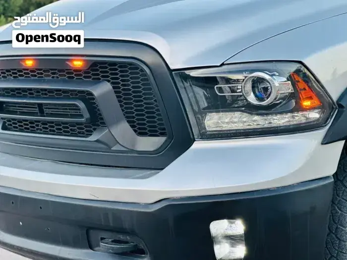 Dodge Ram Big Horn 2010 photo 2