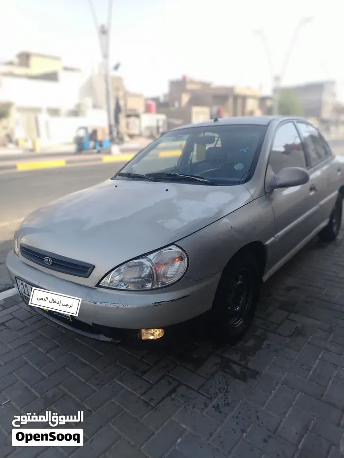 Kia Rio 2001 photo 4