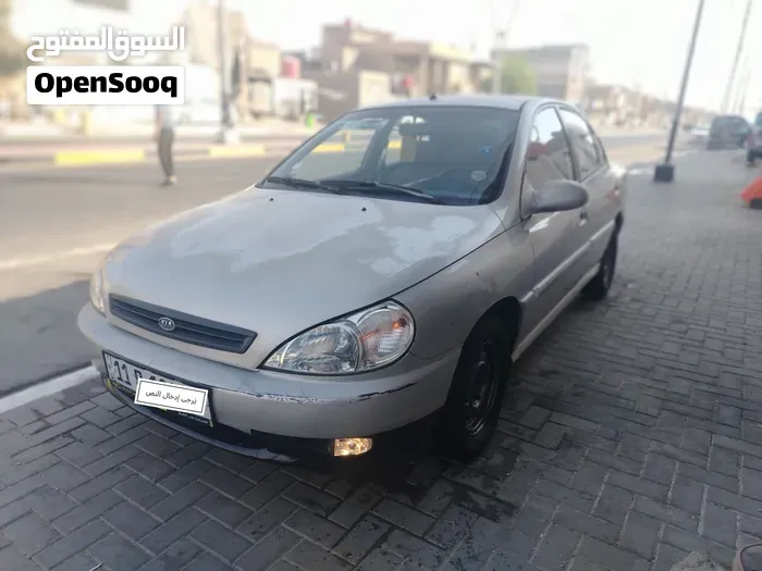 Kia Rio 2001 photo 3
