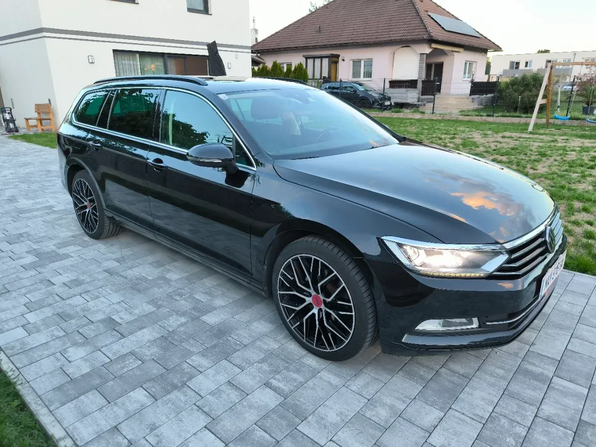 Volkswagen Passat 2019 photo 2