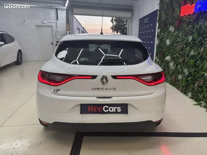 Renault Megane 2017 photo 4