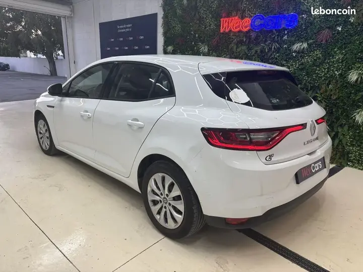 Renault Megane 2017 photo 3