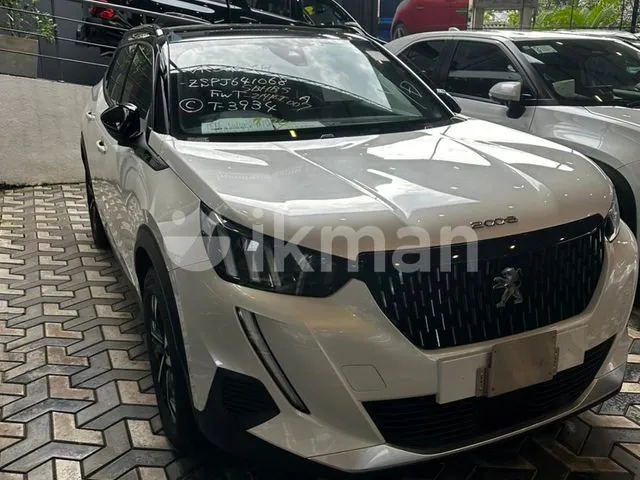 Peugeot 2008 2023 photo 2